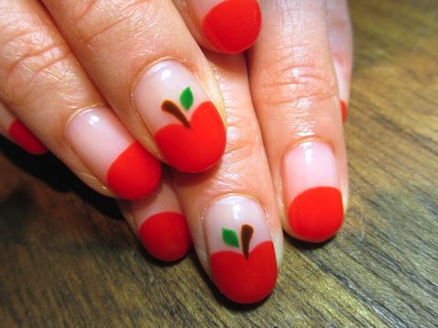 リンゴは生で食べるよりも 煮たり焼いたりしたほうが好きです ネイル 高円寺のネイルサロン Nail Haco Blog